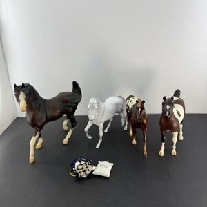 Breyer Horse Figures Lot of 5 Unicorn Appaloosa Pinto Black Horse Stablemates